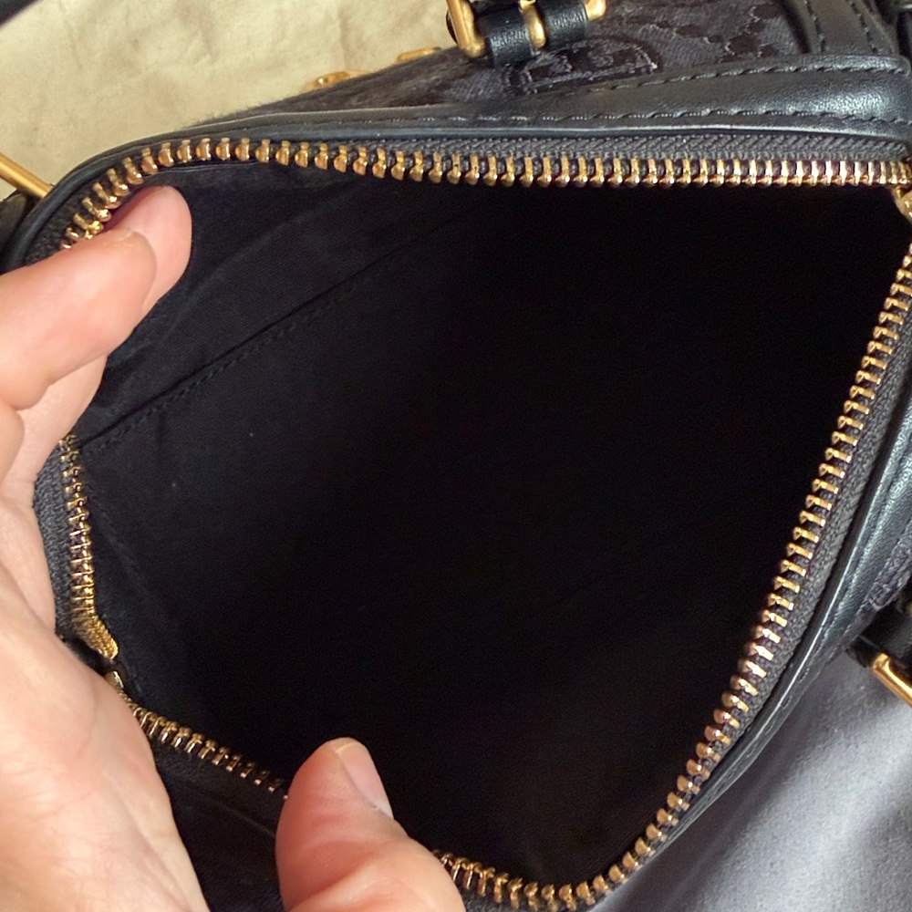 Tory Burch Petite Barrel Bag in jacquard black - Picture 6 of 7